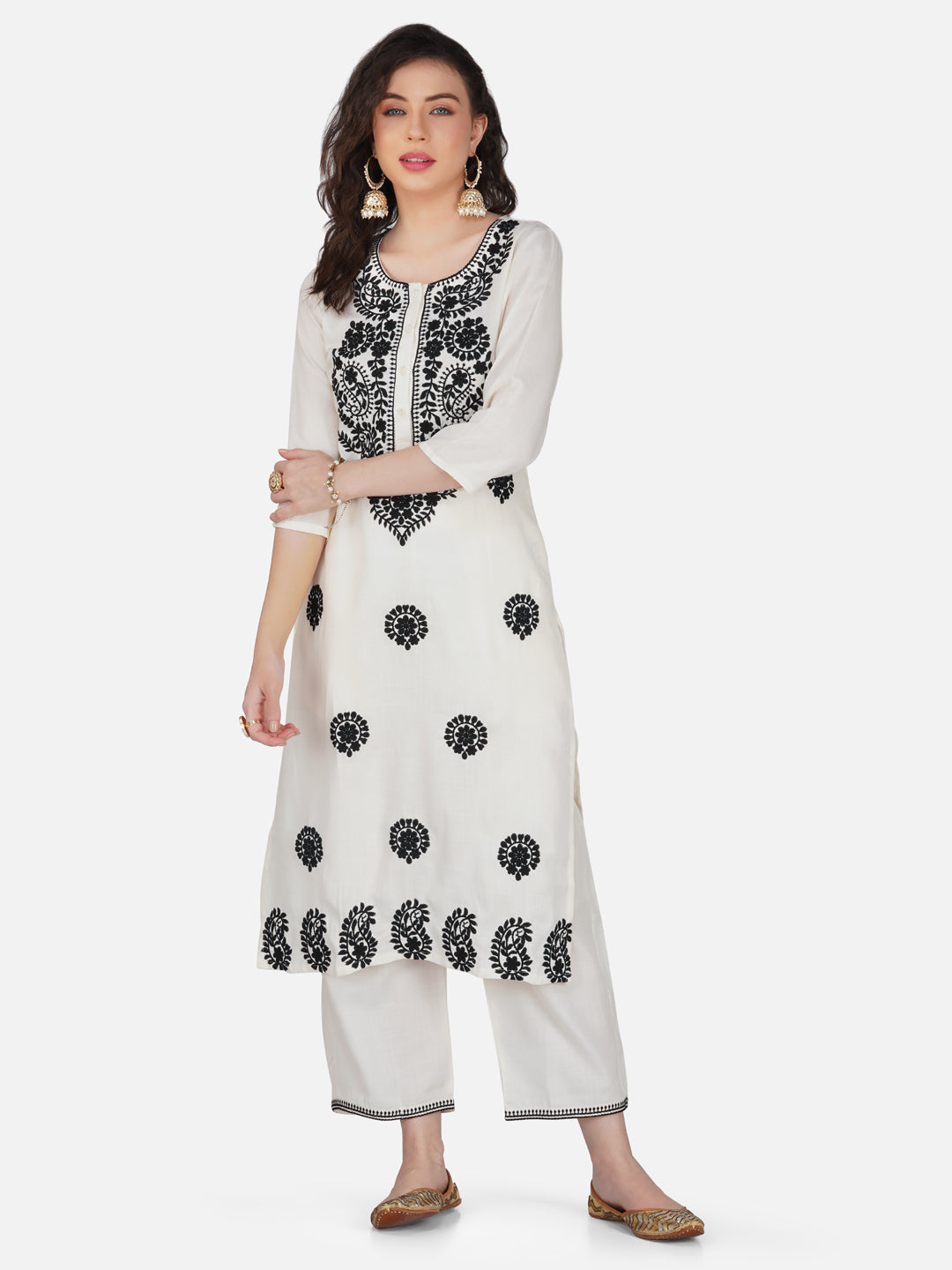 White Lucknowi Hand Chikankari Kurta Set with Black Embroidery